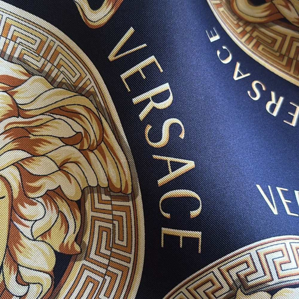 Versace Medusa Shirt - Picture 12 of 13